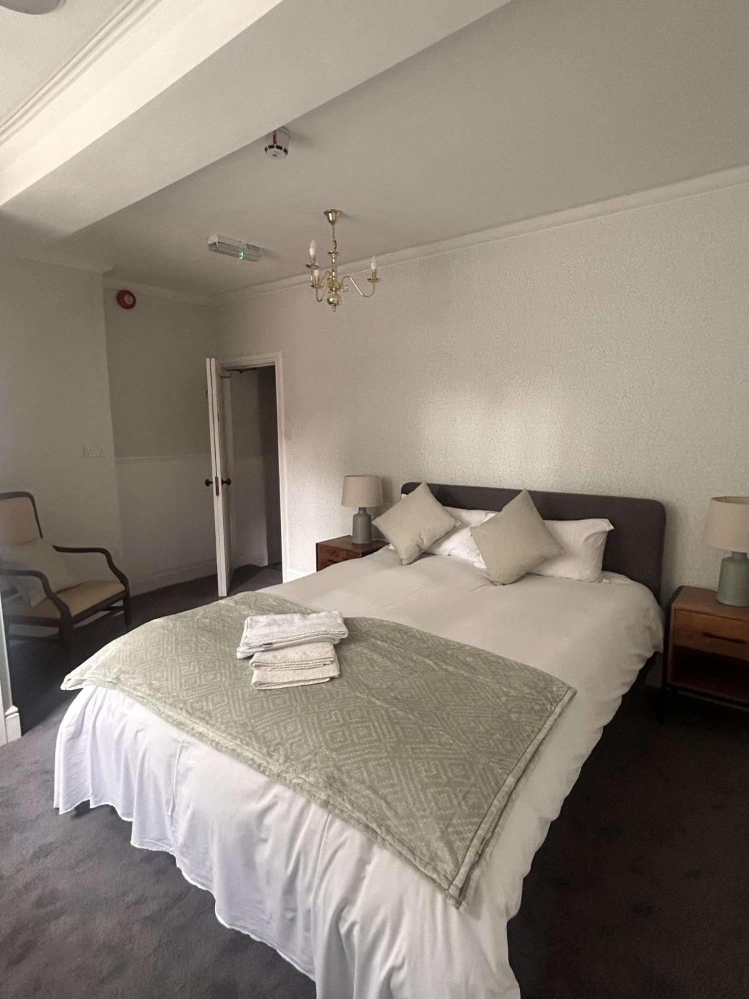 فندق Oyo Blenheim House Etwall المظهر الخارجي الصورة
