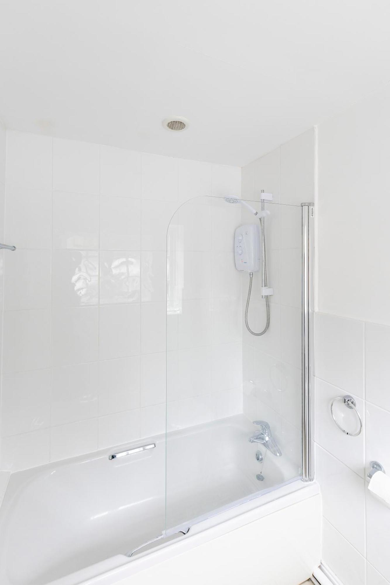 فندق Oyo Blenheim House Etwall المظهر الخارجي الصورة