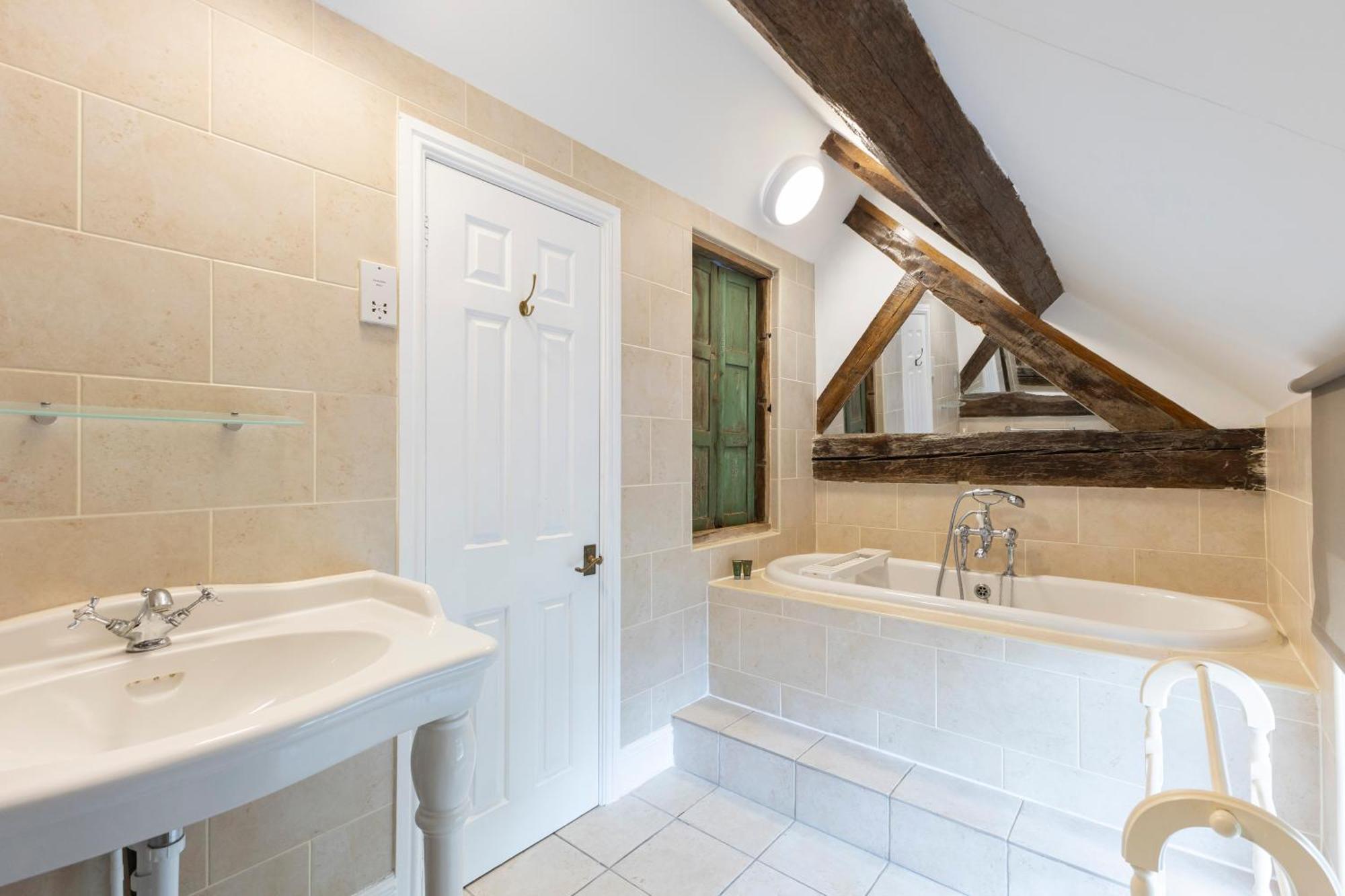 فندق Oyo Blenheim House Etwall المظهر الخارجي الصورة